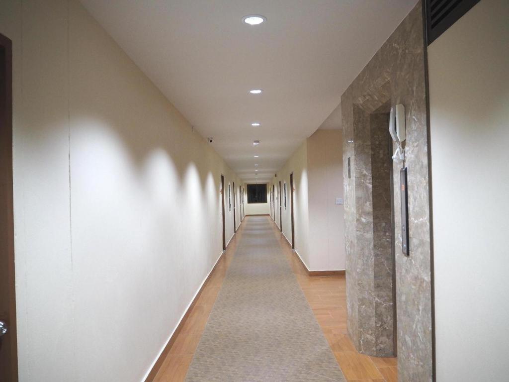 Regent Room Hotel Surat Thani Exterior foto