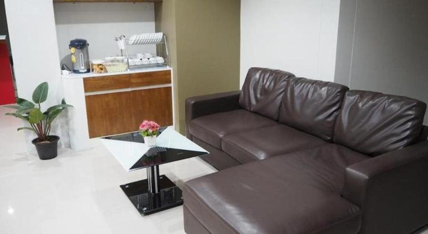 Regent Room Hotel Surat Thani Exterior foto